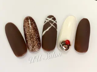 ネイル UU Salon所属・UU ゆきのネイルデザイン