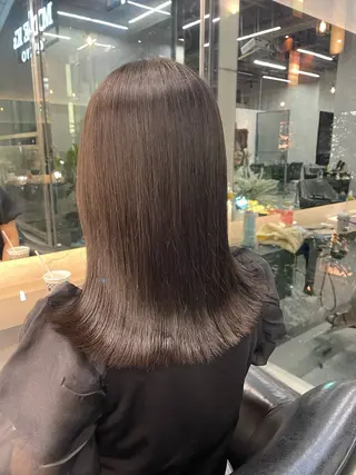 ミディアム カラー レイヤー×顔周 り×髪質改善/MIUのヘアスタイル