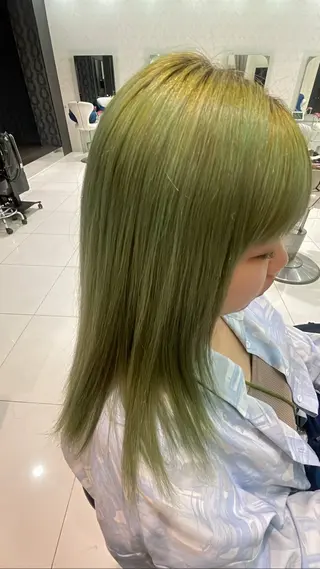 ミディアム 中河 美裕のヘアスタイル