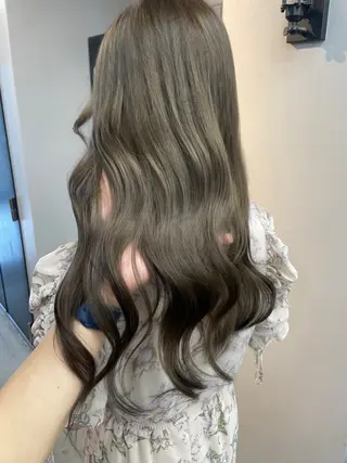 ロング カラー 新宿/韓国ヘア/ 髪質改善ストレートのヘアスタイル