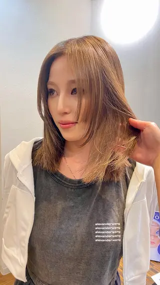 カラー 🍑透明感艶カラー 🍑/momoのヘアスタイル