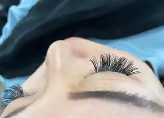 SESUNNY セサニー SEIRAのマツエク・マツパデザイン