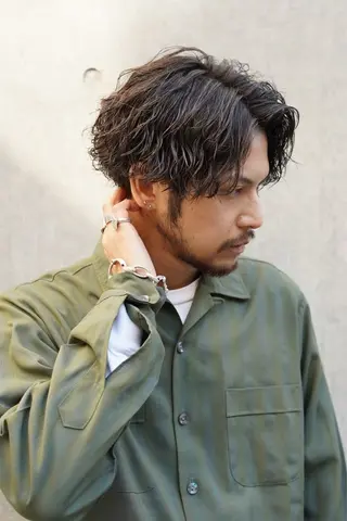 ショート カラー パーマ メンズ キッズ 栄💗レイヤーカット ｜韓国風｜haruのヘアスタイル