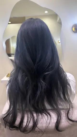 ロング カラー Sugar所属・猪妻 采蘭のヘアスタイル