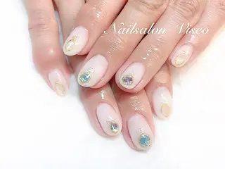 ネイル Viseo《6週間 長持ちパラジェル》のネイルデザイン