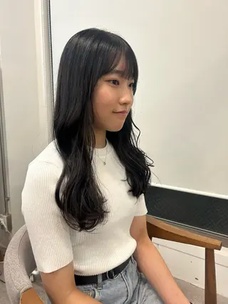 ロング 松谷 瑞姫のヘアスタイル