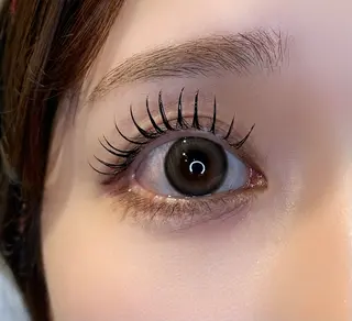 マツエク・マツパ la beaux- 西﨑の眉毛・アイブロウイメージ