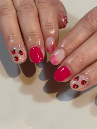 ネイル FIORITURA Maikoのネイルデザイン