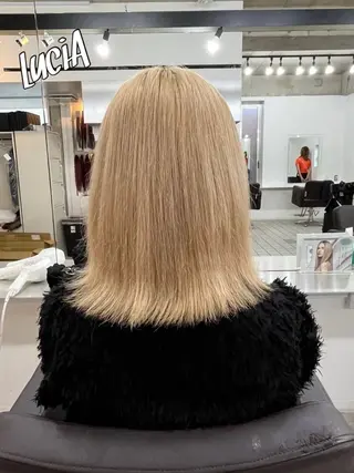 ロング カラー ヘアアレンジ エクステ LuciA\5900のヘアスタイル