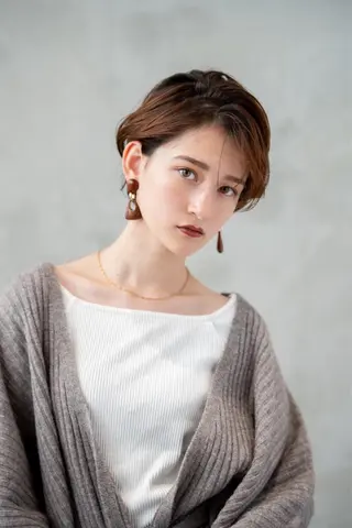 ショート カラー 🉐レイヤー/塩見 弘樹🉐渋谷のヘアスタイル