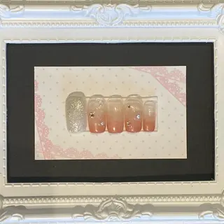 ネイル AurorA Enaのネイルデザイン