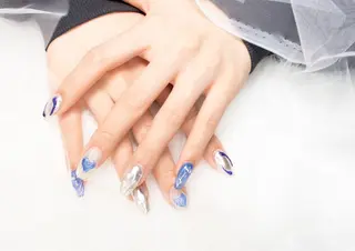 ネイル Reverb❁︎ 井上のネイルデザイン