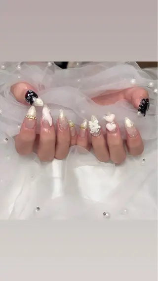 ネイル ALPHA. リリカのネイルデザイン