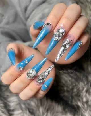 ネイル nailsalon ROSAのネイルデザイン