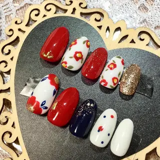 ネイル 🌙都岡 ムーンネイルのネイルデザイン