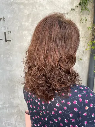ロング パーマ 石川 舞のヘアスタイル