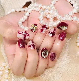 ネイル 伊原 羽美のネイルデザイン