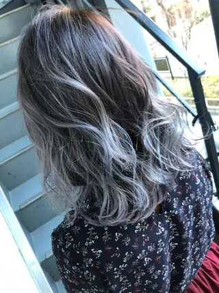 ミディアム カラー PSY(サイ)所属・PSY(サイ)池袋 金田尚久🎨のヘアスタイル