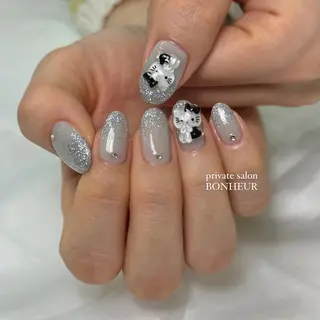 ネイル BONHEUR Annaのネイルデザイン