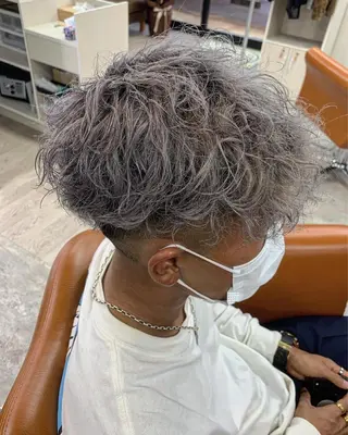 カラー メンズ 🌸星名 萌々🌸 Recharme新保のヘアスタイル