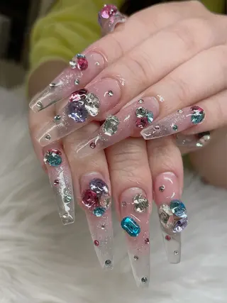 ネイル 南田 千絵のネイルデザイン