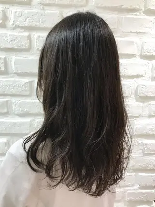 ロング パーマ 【暖色カラー特化】 中山由梨のヘアスタイル