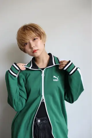 ショート Apa kabar  鳳店所属・Apa kabar 鳳店　吉田裕のヘアスタイル