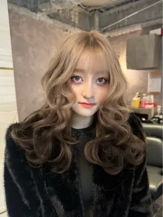 セミロング カラー ヘアアレンジ elubylovis 🌼YUI🌿のヘアスタイル