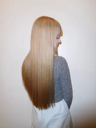 ロング カラー PAUSE所属・ひな🐥 ボブ/ハイトーン🫧のヘアスタイル