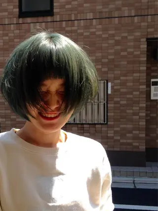 ショート カラー MIRUCO by KURAKU所属・マキシ ヤスアキのヘアスタイル