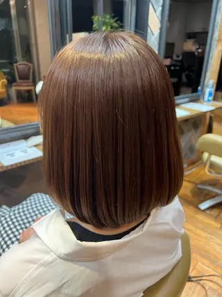ミディアム カラー 海老沼 佳緒のヘアスタイル