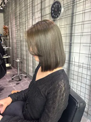 カラー AYANE 韓国ヘア /レイヤーカットのヘアスタイル