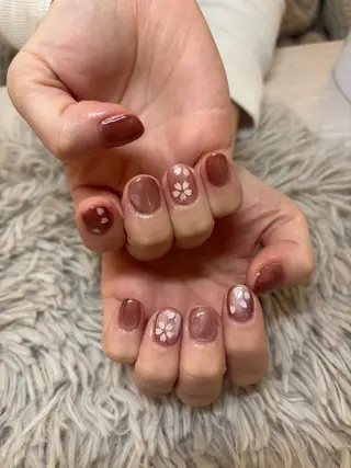 ネイル 伊藤 いちごのネイルデザイン