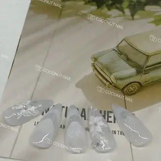 ネイル 神田 ココナッツのネイルデザイン