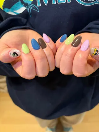 ネイル 宮原 葵のネイルデザイン