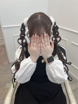 ロング ヘアアレンジ 新井 凪のヘアスタイル