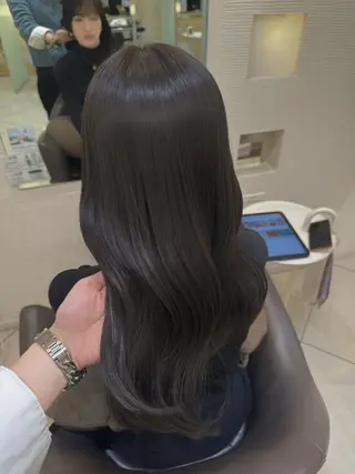 セミロング 🫧オリーブ/赤み消 し/暗髪🫧野本麗奈のヘアスタイル