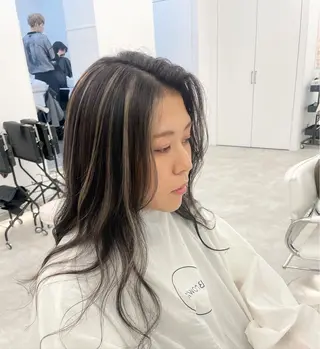 ロング カラー Brown 藤沢店のヘアスタイル