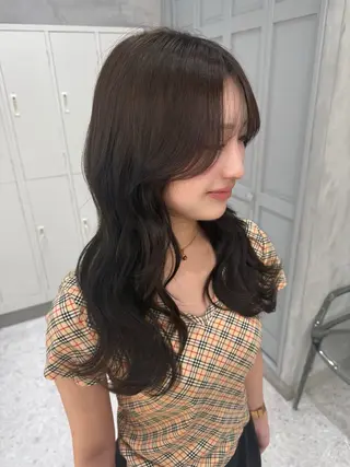 ロング Minami🩵 新宿のヘアスタイル