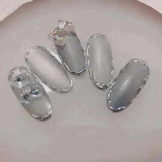 ネイル ネイルサロンエクラ 🫧Shizukaのネイルデザイン