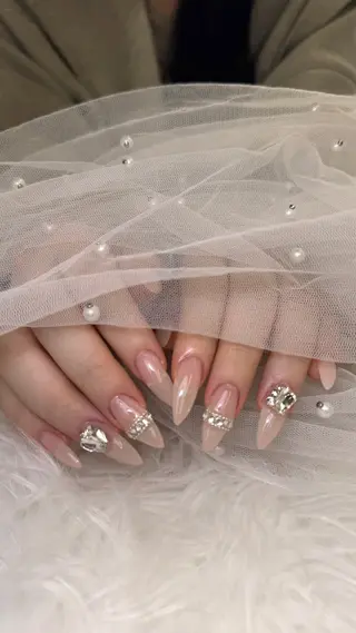 ネイル Allure Yuuのネイルデザイン