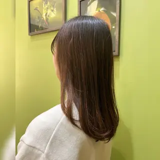 セミロング カラー パーマ ヘアアレンジ Moe🫧 ショート🩶のヘアスタイル