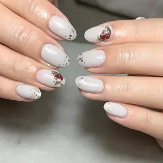 ネイル atelier　FIORITURA所属・FIORITURA aiのネイルデザイン