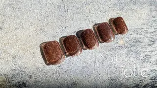 ネイル jolie  ISIHARAのネイルデザイン