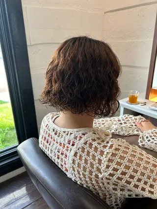 ショート パーマ 久保 璃々花のヘアスタイル