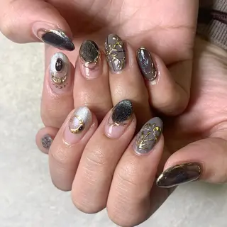 ネイル atelier FIORITURA所属・FIORITURA aiのネイルデザイン