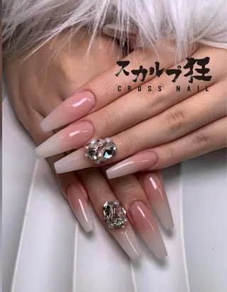 ネイル スカルプ狂 🩵Enamiのネイルデザイン