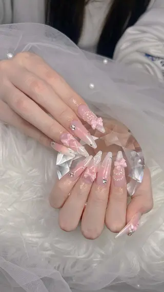 ネイル Mio_ Noiranailのネイルデザイン