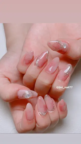 ネイル JINI NAIL所属・ジニ ネイルのネイルデザイン