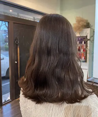 セミロング hair bulb所属・三國 栞音のヘアスタイル